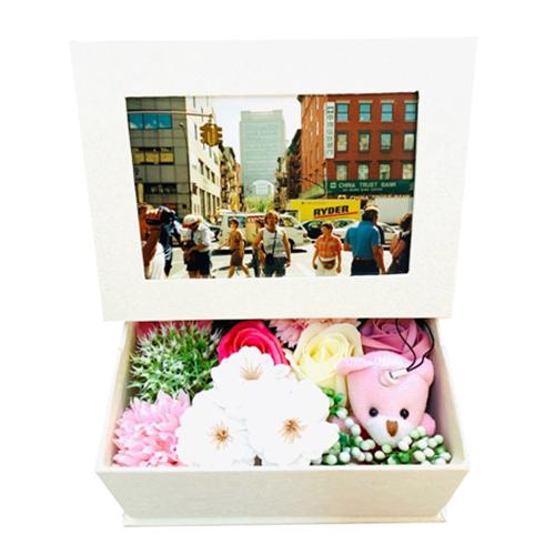 Set Caja Porta Foto Con Flores y Peluche